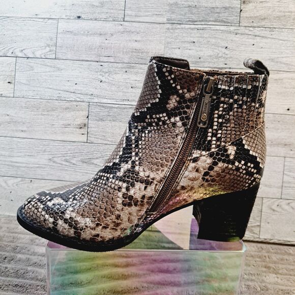 Blondo Leather Waterproof Snake Print Ankle Boots Zip Up Size 7.5 Impermeable - Picture 2 of 15